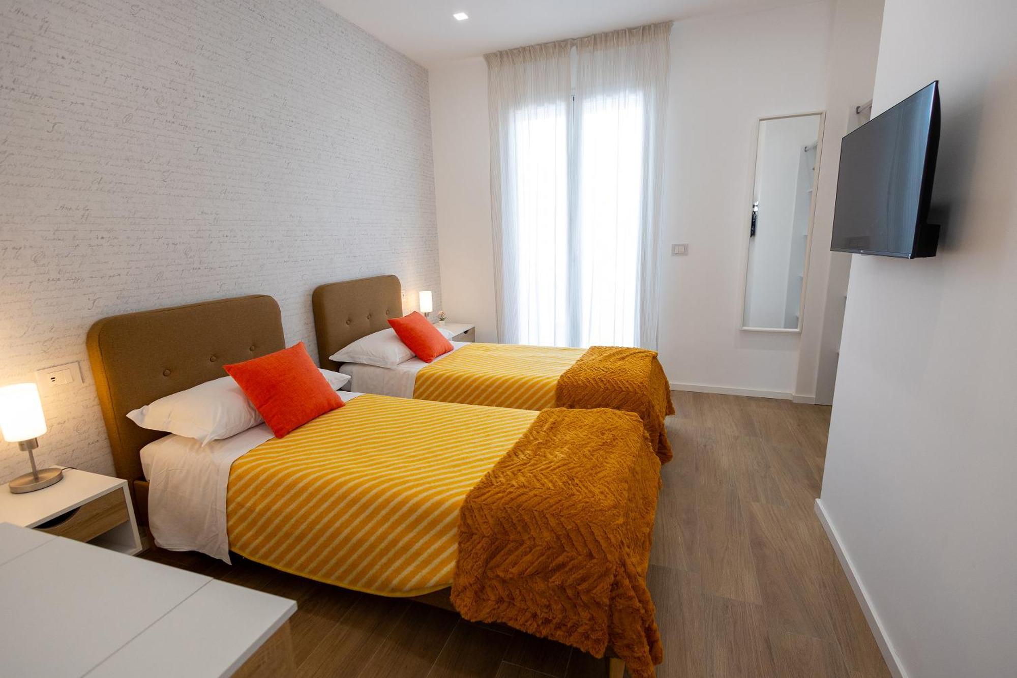 Perla Sul Mare Apartments Giardini Naxos Kültér fotó